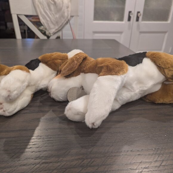 Yomiko Classic Beagles Dog and Puppy - Picture 8 of 10